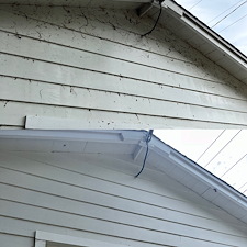 Restoring-a-Vinyl-Sided-Home-in-Corpus-Christi-TX-Soft-Wash-Success 10