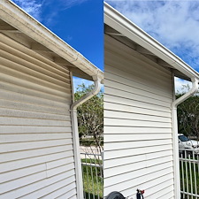 Restoring-a-Vinyl-Sided-Home-in-Corpus-Christi-TX-Soft-Wash-Success 6