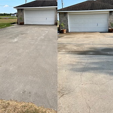 Transforming-a-Brick-Home-in-Odem-TX-A-Comprehensive-House-Wash-Sidewalk-and-Driveway-Cleaning 0